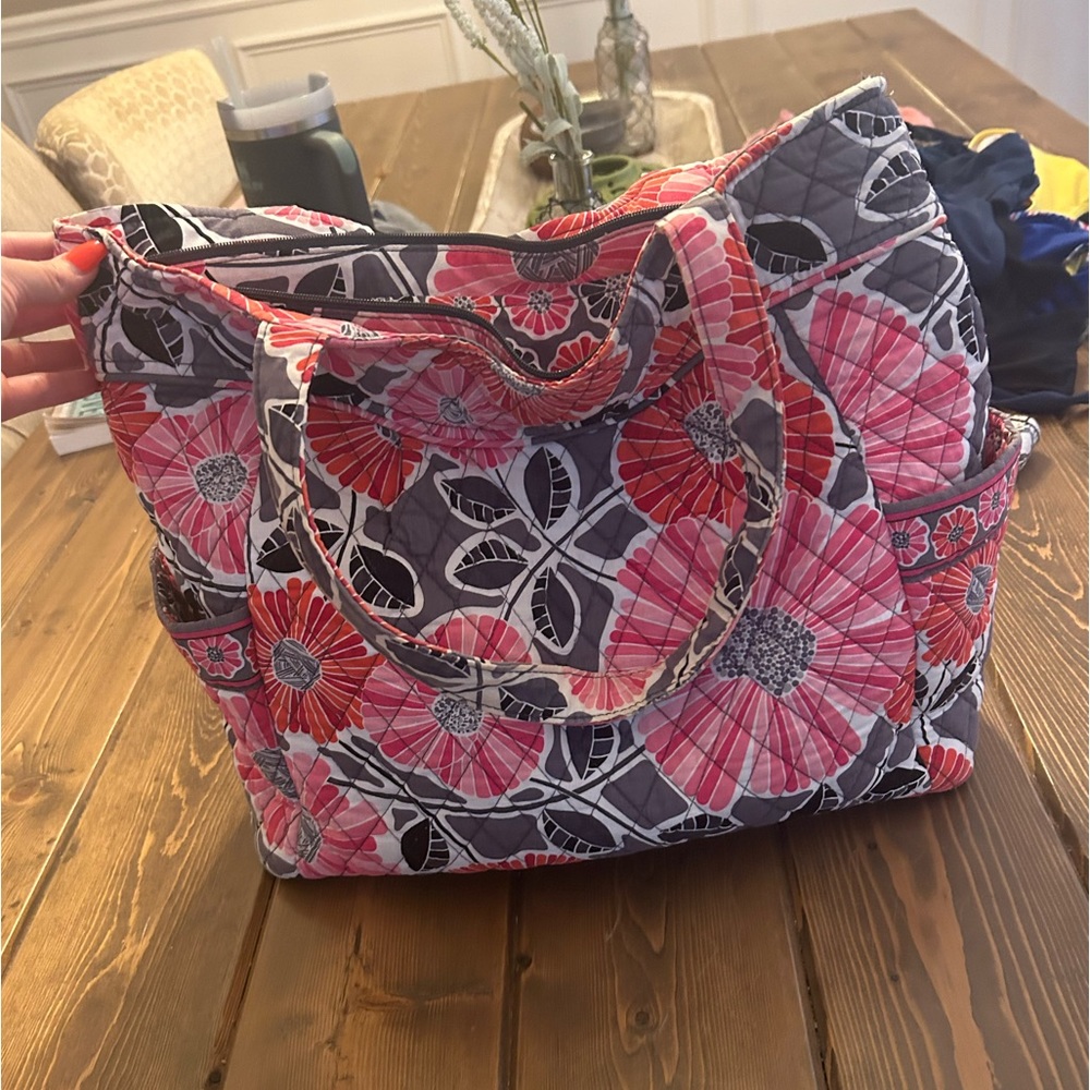 Vera Bradley tote bag